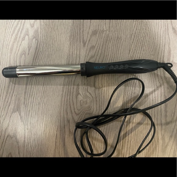 Paul Mitchell Neuro Unclipped Titanium Curling Wand - Picture 2 of 2